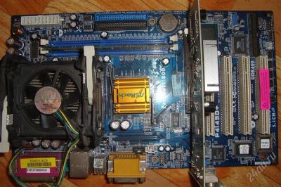 Лот: 2703256. Фото: 1. Asrok P4I450+проц 1.8 GHz+256Mb... Материнские платы