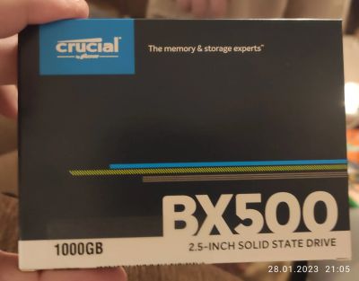 Лот: 19918307. Фото: 1. Новый SSD накопитель 1Тб Crucial... SSD-накопители