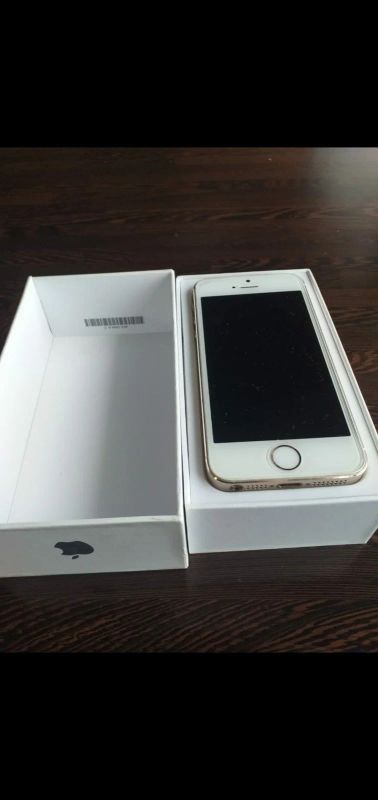 Лот: 15655910. Фото: 1. iPhone 5s. Смартфоны