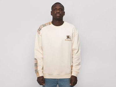 Лот: 25045718. Фото: 1. Свитшот Burberry. Свитеры, толстовки, худи