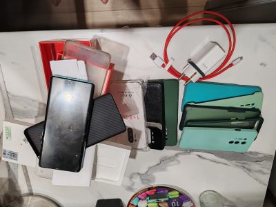 Лот: 21388138. Фото: 1. Oneplus 8 pro. Смартфоны