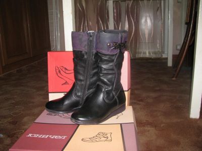 Лот: 5298483. Фото: 1. Cапожки на девочку. Другое (обувь)