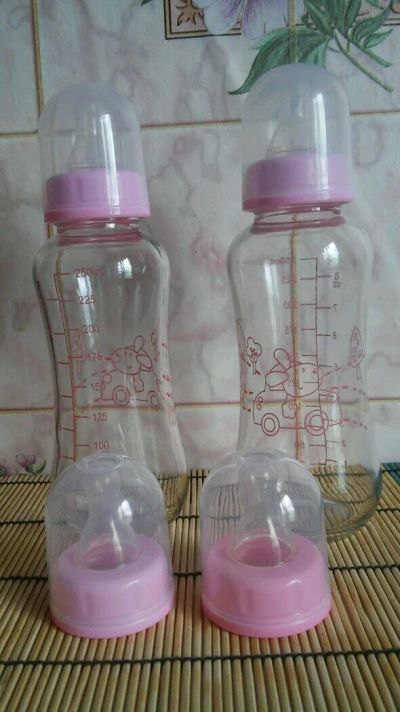 Лот: 9995911. Фото: 1. Стеклянные бутылочки для ребенка... Всё для кормления