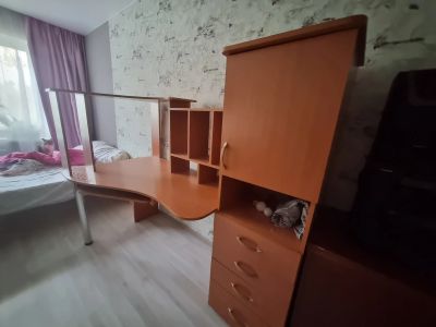 Лот: 20980117. Фото: 1. Компьютерный стол. Компьютерные и письменные столы