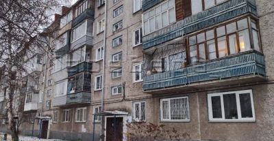 Лот: 19936133. Фото: 1. 3-комнатная квартира на ул. 60... Квартиры, студии