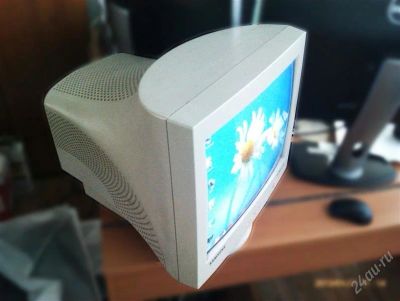 Лот: 2558484. Фото: 1. Монитор Samsung SyncMaster 753s. ЭЛТ-мониторы