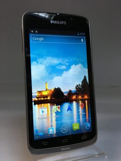 Лот: 15922921. Фото: 1. Смартфон Philips Xenium W832. Смартфоны