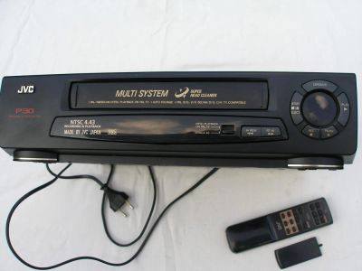 Лот: 7857767. Фото: 1. Видеомагнитофон JVC HR-P30A Сделано... Видеомагнитофоны