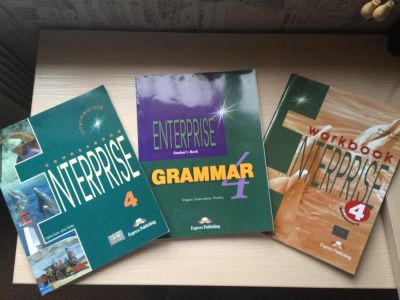 Лот: 6362658. Фото: 1. Комплект Interprise 4 (Course... Другое (учебники и методическая литература)