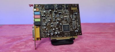 Лот: 23595494. Фото: 1. Звуковая карта Creative SoundBlaster... Звуковые карты
