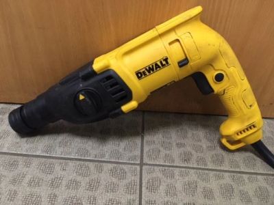 Лот: 16777325. Фото: 1. Перфоратор Dewalt DWH24K. Электроинструмент