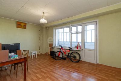 Лот: 25291393. Фото: 1. 3-комн. квартира , Красноярск... Квартиры, студии