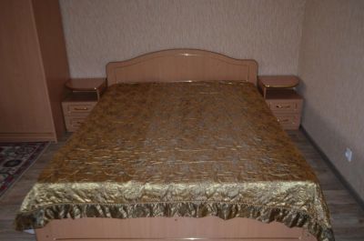 Лот: 4245375. Фото: 1. Кровать двухспальная. Кровати