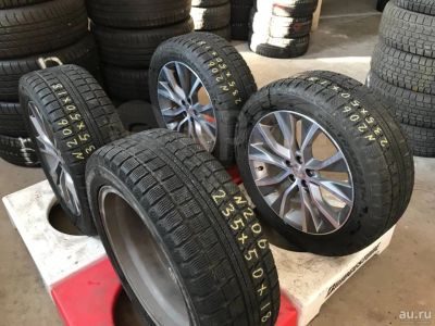 Лот: 14833350. Фото: 1. #341 235/50 R18 Toyo Winter Tranpath... Шины