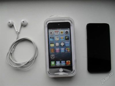 Лот: 2772632. Фото: 1. IPod Touch 5 32 GB / Black / практически... Плееры