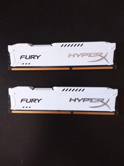 Лот: 13945762. Фото: 1. Kingston Hyperx DDR3 4gb x 2. Оперативная память