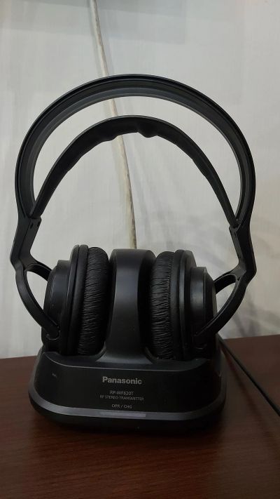 Лот: 20260059. Фото: 1. Беспроводные наушники Panasonic. Наушники, гарнитуры