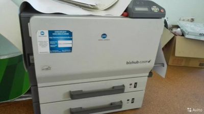 Лот: 18827715. Фото: 1. 2 цветных принтера KonicaMinolta... Лазерные принтеры