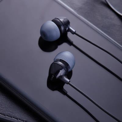 Лот: 19303251. Фото: 1. Наушники Sony MDR-EX15LP / черный. Наушники, гарнитуры
