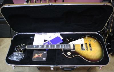 Лот: 8759284. Фото: 1. Gibson Les Paul Classic 2015 Vintage... Гитары