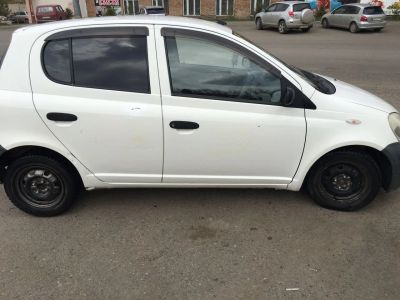 Лот: 7563446. Фото: 1. Продам Toyota Vitz. Автомобили