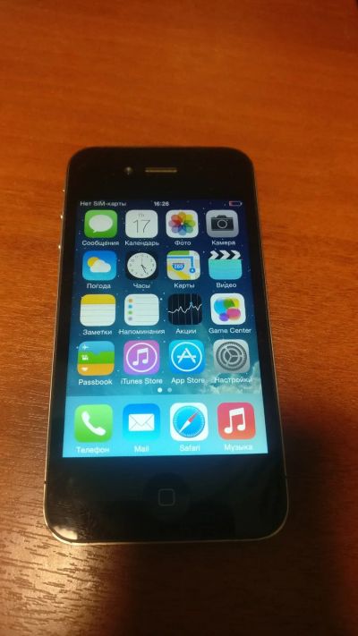 Лот: 15848418. Фото: 1. iPhone 4 с коробкой. Читайте описание. Смартфоны