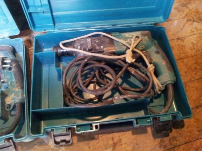 Лот: 3859936. Фото: 1. Перфоратор Makita HR2450 производства... Электроинструмент