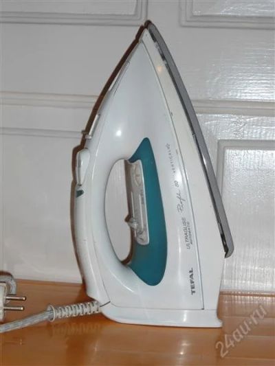 Лот: 2298068. Фото: 1. утюг Tefal Ультраглисс Профиль. Утюги, парогенераторы, отпариватели