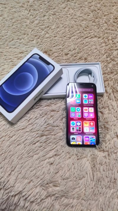 Лот: 19695034. Фото: 1. 6.1" Смартфон Apple iPhone 12... Смартфоны