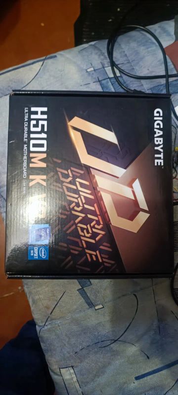 Лот: 25196095. Фото: 1. Gigabyte h510 + i3 10105f. Материнские платы