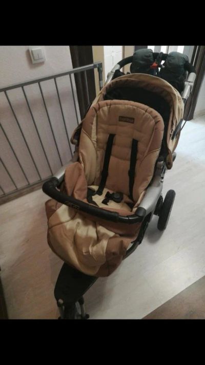 Лот: 11440089. Фото: 1. Прогулочная коляска Peg-Perego... Коляски