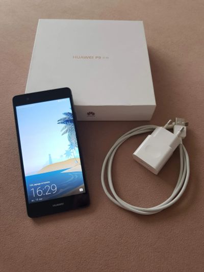 Лот: 14389297. Фото: 1. Смартфон Huawei P9 Lite (Черный... Смартфоны