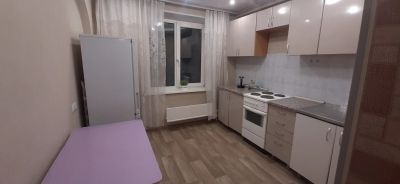 Лот: 21424322. Фото: 1. Сдам однокомнатную квартиру в... Квартиры, студии