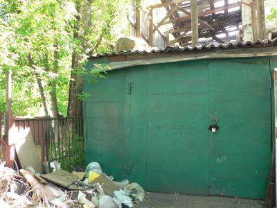 Лот: 3555074. Фото: 1. Гараж во дворе дома по ул. Баумана... Гаражи, парковочные места