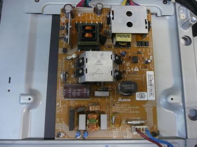 Лот: 16937803. Фото: 1. DPS-92CP A Toshiba 32EL833R. Печатные платы