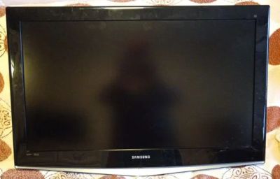 Лот: 25384208. Фото: 1. Телевизор Samsung LE37R72B + крепление. Телевизоры