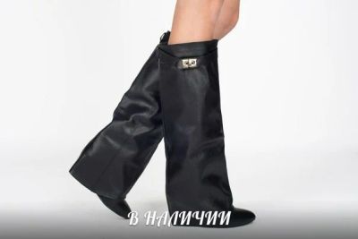 Лот: 3398497. Фото: 1. Модные сапожки новые. Сапоги