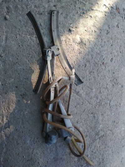 Лот: 20128981. Фото: 1. Дворники для фар. Оптика и освещение