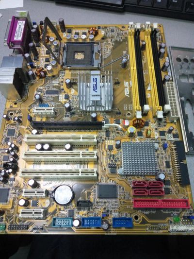 Лот: 8594824. Фото: 1. Мат. плата ASUS P5B LGA775 P965... Материнские платы