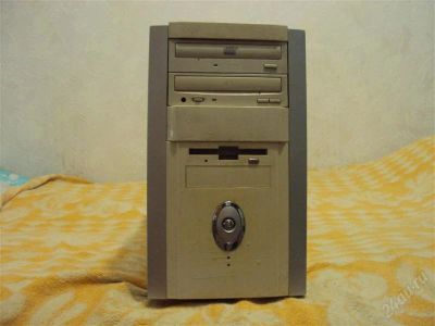Лот: 2742169. Фото: 1. Системный блок Celeron 1300. Компьютеры в сборе