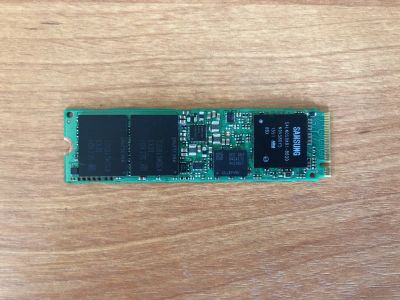 Лот: 14024287. Фото: 1. SSD 512Gb Samsung PM951 NVMe PCI-e... SSD-накопители