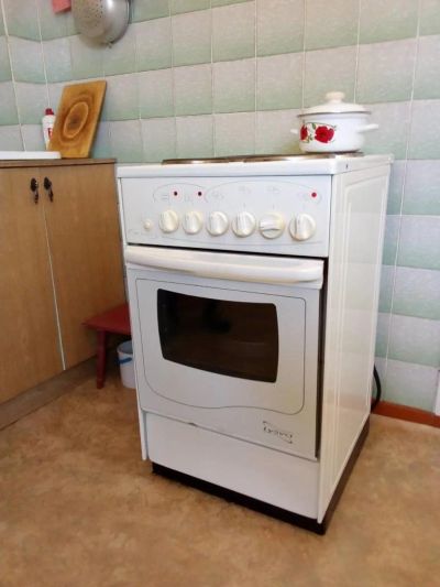 Лот: 11581639. Фото: 1. Плитка в отличном состоянии в... Плиты, духовые шкафы, варочные поверхности