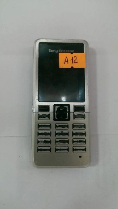 Лот: 6503415. Фото: 1. Сотовый телефон Sony Ericsson... Кнопочные мобильные телефоны