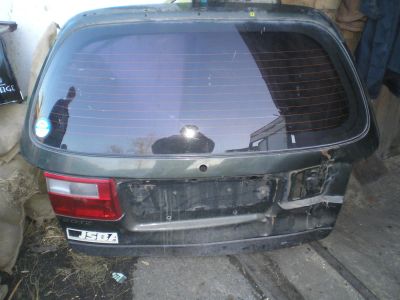 Лот: 3014841. Фото: 1. Стекло задней двери TOYOTA CALDINA... Кузов