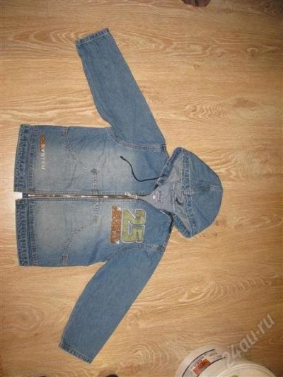 Лот: 916946. Фото: 1. Ветровка GEE JAY. Верхняя одежда