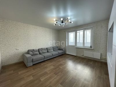 Лот: 25297192. Фото: 1. 3-комн. квартира , Красноярск... Квартиры, студии