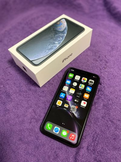 Лот: 17699767. Фото: 1. iPhone XR 64GB Black. Полный комплект... Смартфоны