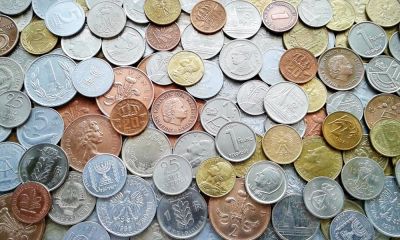 Лот: 9945126. Фото: 1. 20 иностранных монет - одним лотом... Наборы монет