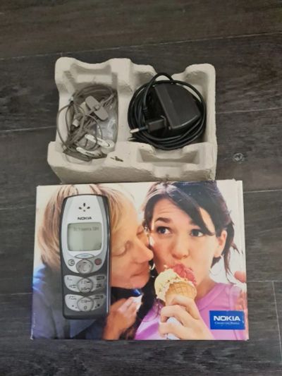 Лот: 20529255. Фото: 1. nokia 2300. Кнопочные мобильные телефоны