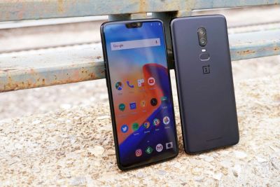 Лот: 12118825. Фото: 1. Новый, запечатанный Oneplus 6... Смартфоны